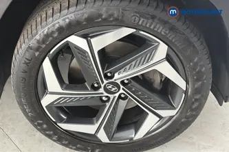 Hyundai Tucson Ultimate Manual Petrol SUV - Stock Number (1680709) - 47th supplementary image