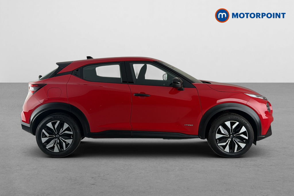 Nissan Juke Acenta Premium Automatic Petrol-Electric Hybrid SUV - Stock Number (1680825) - Passenger side