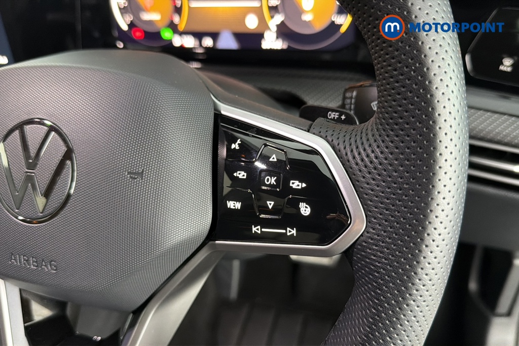 Volkswagen Golf R-Line Automatic Petrol Hatchback - Stock Number (1680880) - 3rd supplementary image
