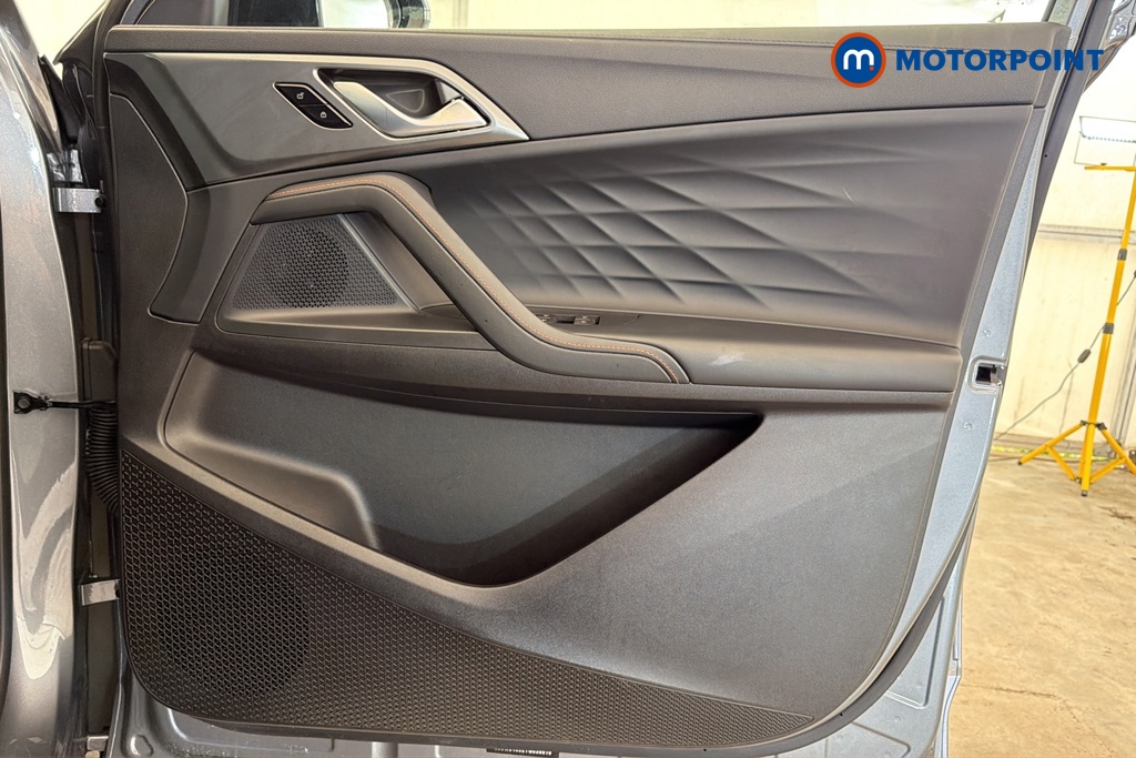 Mg Motor Uk HS Trophy Automatic Petrol-Electric Hybrid SUV - Stock Number (1680915) - 18th supplementary image