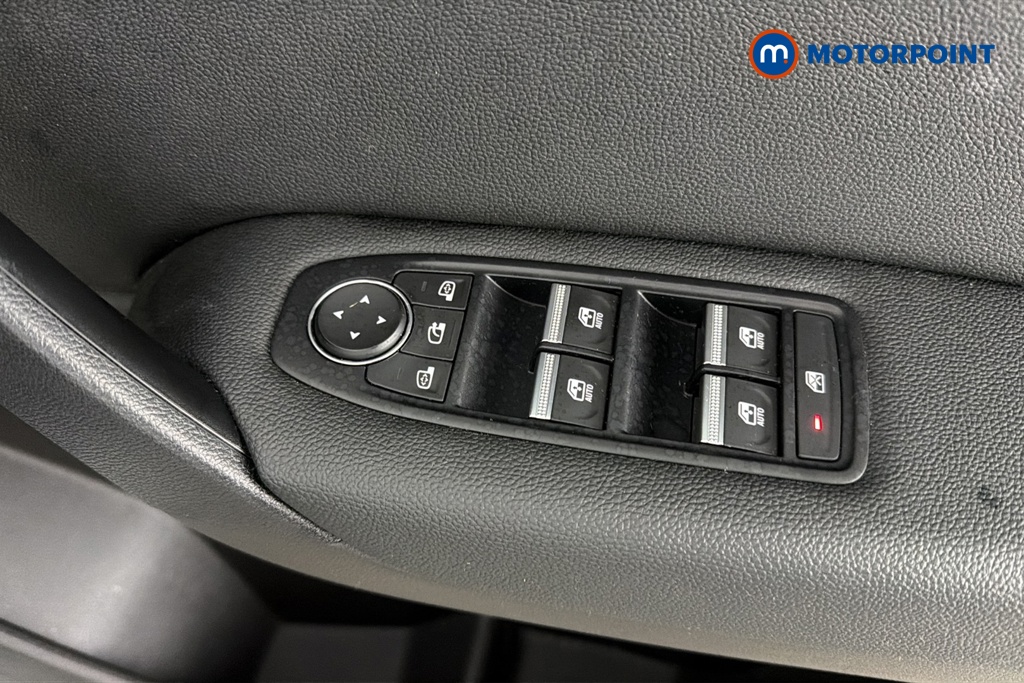 Renault Captur S Edition Automatic Petrol Plug-In Hybrid SUV - Stock Number (1680999) - 19th supplementary image