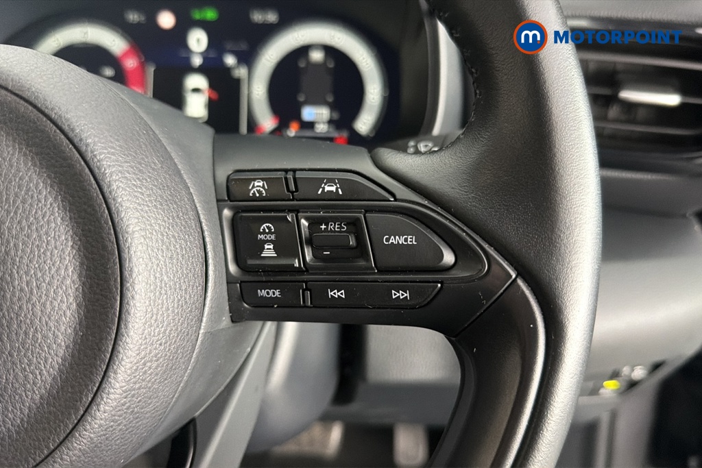 Toyota Yaris Excel Automatic Petrol-Electric Hybrid Hatchback - Stock Number (1681112) - 3rd supplementary image