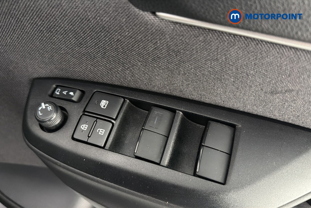 Toyota Yaris Excel Automatic Petrol-Electric Hybrid Hatchback - Stock Number (1681112) - 19th supplementary image