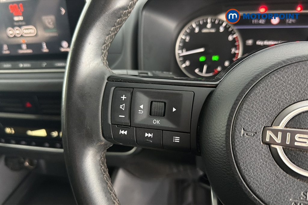 Nissan Qashqai Acenta Premium Manual Petrol SUV - Stock Number (1681181) - 4th supplementary image