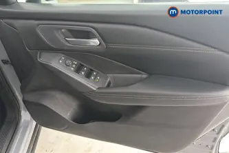 Nissan Qashqai Acenta Premium Manual Petrol SUV - Stock Number (1681181) - 18th supplementary image