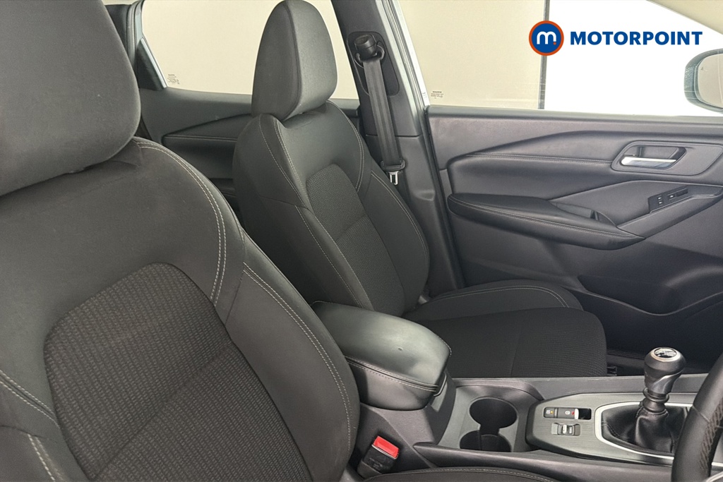 Nissan Qashqai Acenta Premium Manual Petrol SUV - Stock Number (1681181) - 22nd supplementary image