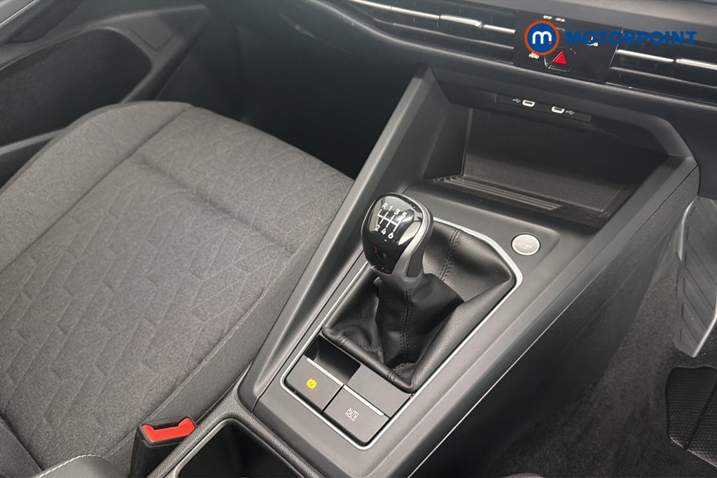 Volkswagen Golf Match Manual Petrol Hatchback - Stock Number (1681276) - 15th supplementary image