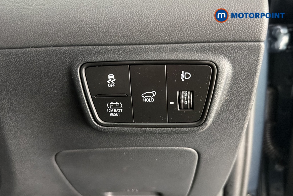 Hyundai Tucson Ultimate Automatic Petrol-Electric Hybrid SUV - Stock Number (1681413) - 11th supplementary image