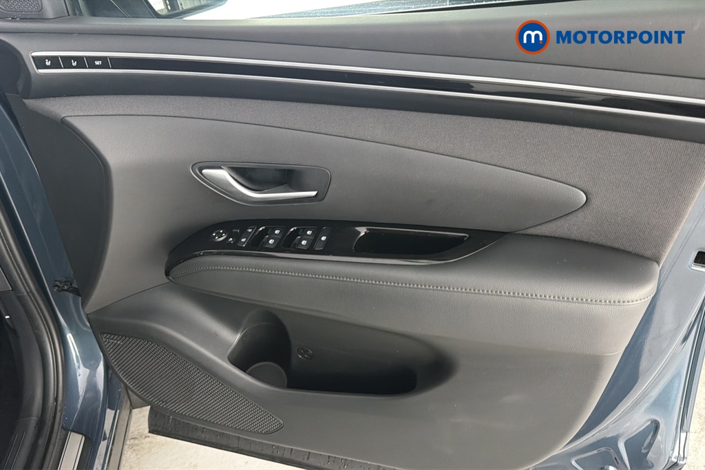 Hyundai Tucson Ultimate Automatic Petrol-Electric Hybrid SUV - Stock Number (1681413) - 18th supplementary image