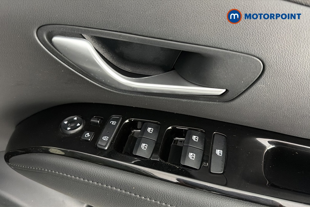 Hyundai Tucson Ultimate Automatic Petrol-Electric Hybrid SUV - Stock Number (1681413) - 19th supplementary image