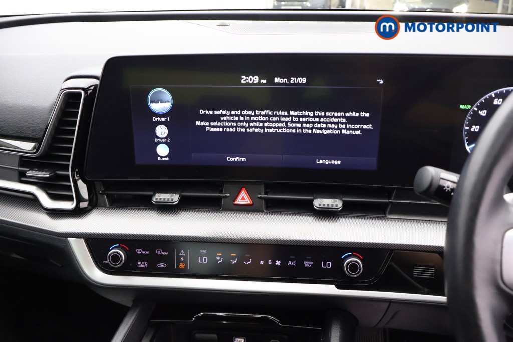 KIA Sportage 3 Automatic Petrol-Electric Hybrid SUV - Stock Number (1681908) - 8th supplementary image