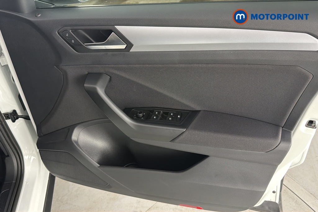 Volkswagen T-Roc Match Automatic Petrol SUV - Stock Number (1682079) - 18th supplementary image