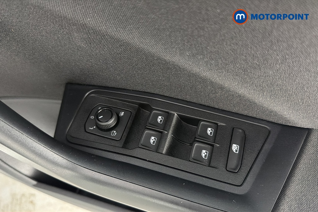 Volkswagen T-Roc Match Automatic Petrol SUV - Stock Number (1682079) - 19th supplementary image