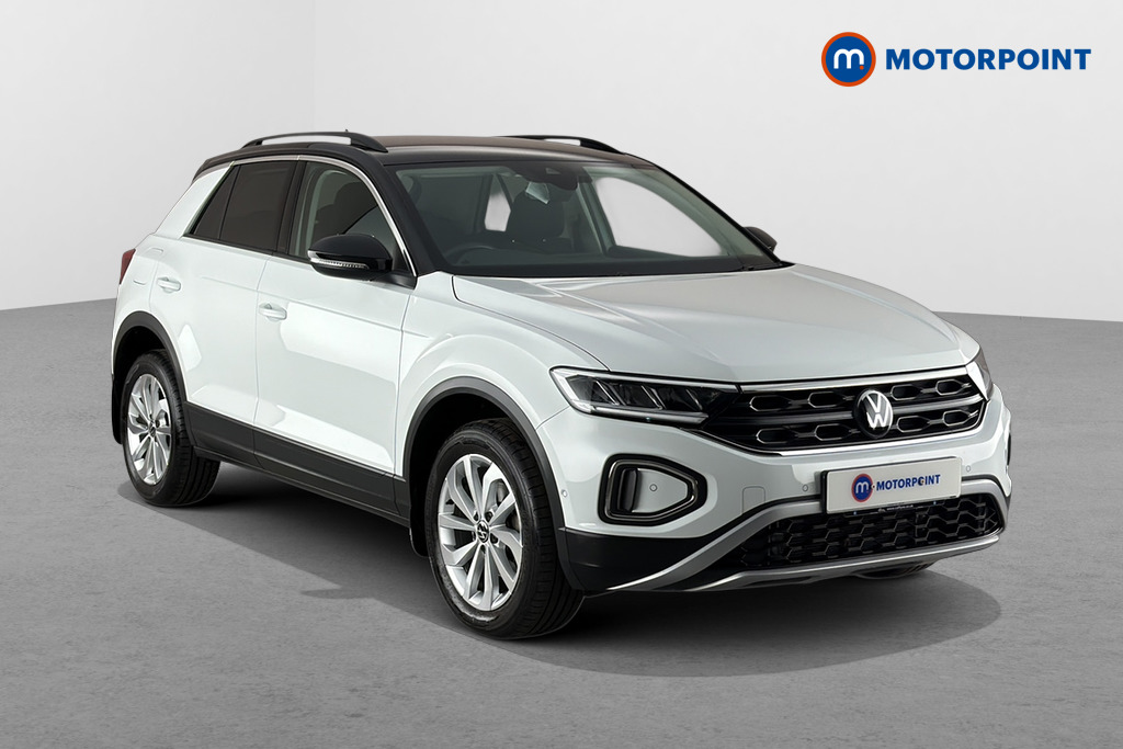 Volkswagen T-Roc Match Automatic Petrol SUV - Stock Number (1682079) - Drivers side front corner