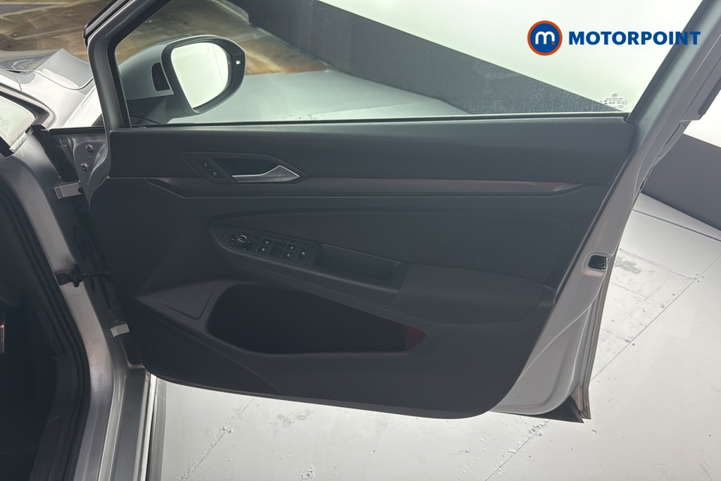 Volkswagen Golf GTD Automatic Diesel Hatchback - Stock Number (1660510) - 18th supplementary image