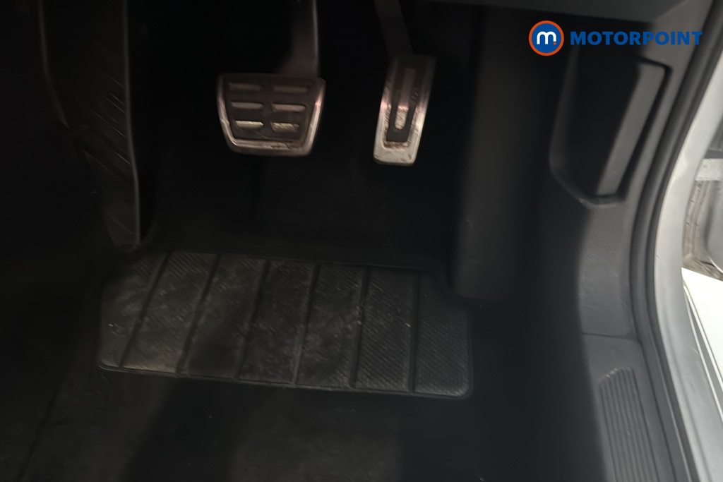 Volkswagen Golf GTD Automatic Diesel Hatchback - Stock Number (1660510) - 24th supplementary image