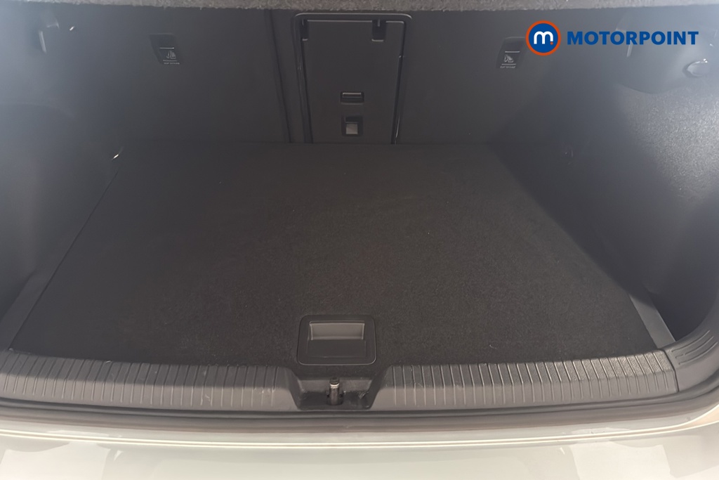 Volkswagen Golf GTD Automatic Diesel Hatchback - Stock Number (1660510) - 30th supplementary image