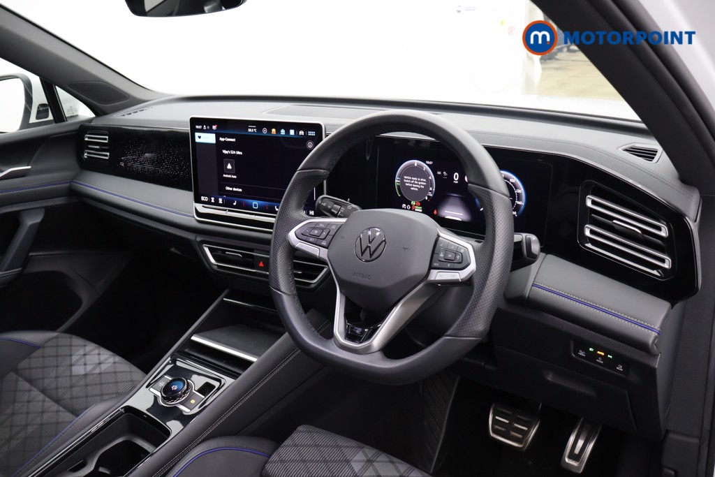 Volkswagen Tiguan R-Line Automatic Petrol Plug-In Hybrid SUV - Stock Number (1667400) - 13th supplementary image