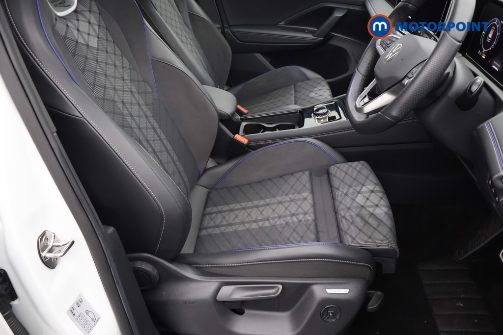 Volkswagen Tiguan R-Line Automatic Petrol Plug-In Hybrid SUV - Stock Number (1667400) - 15th supplementary image