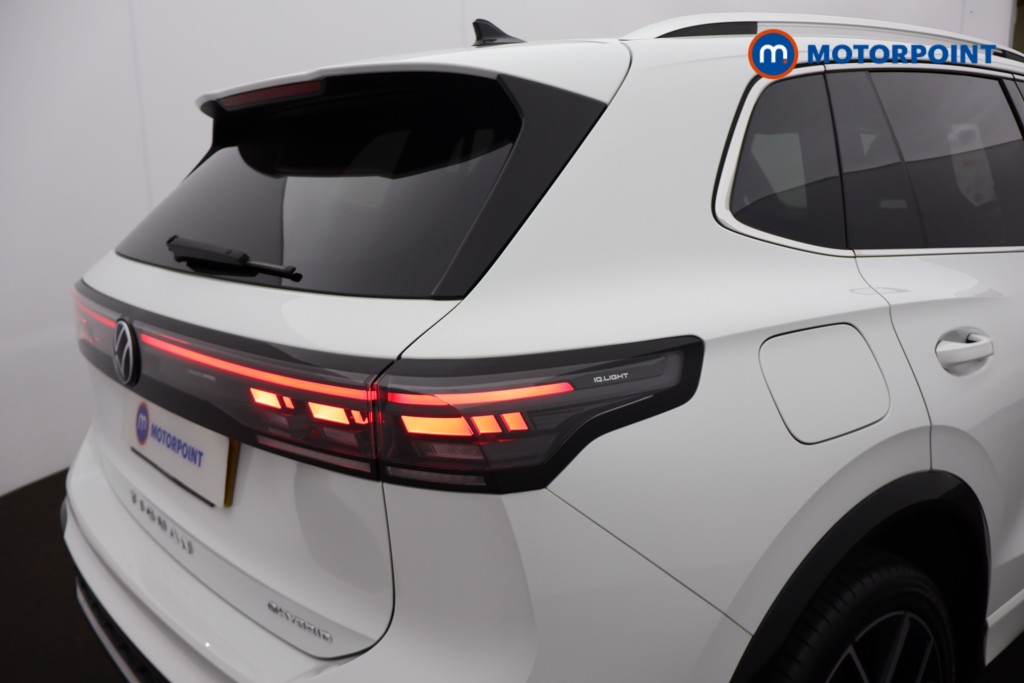 Volkswagen Tiguan R-Line Automatic Petrol Plug-In Hybrid SUV - Stock Number (1667400) - 26th supplementary image