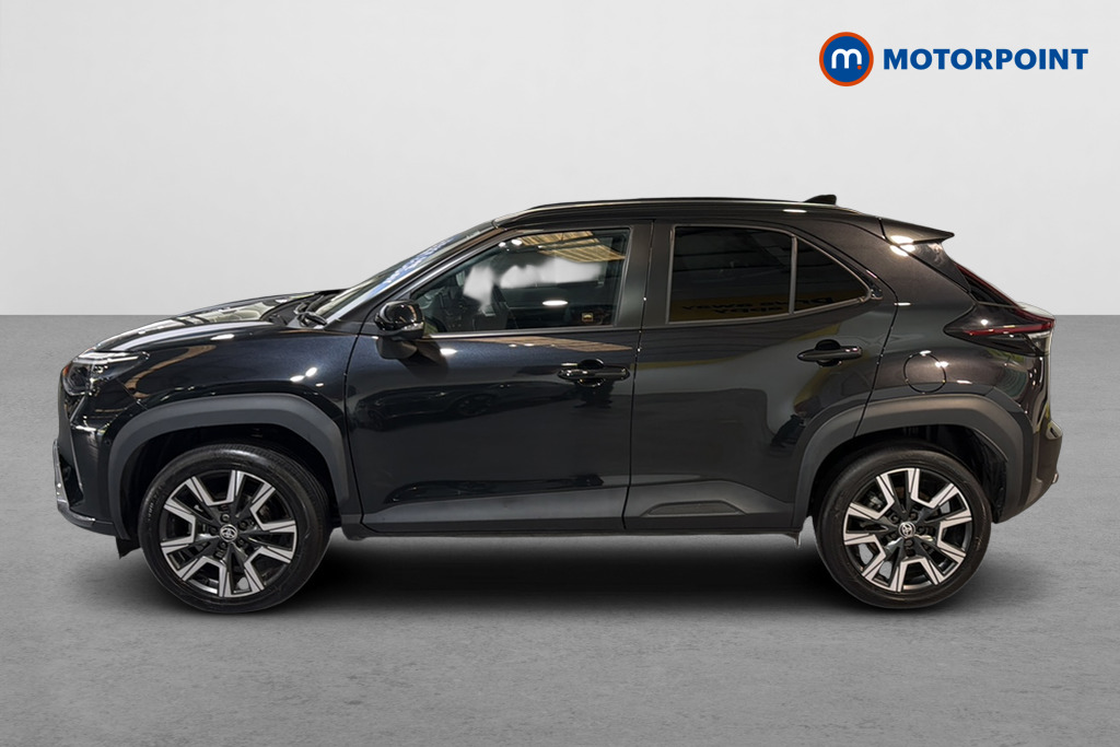 Toyota Yaris Cross Excel Automatic Petrol-Electric Hybrid Estate - Stock Number (1668714) - Drivers side
