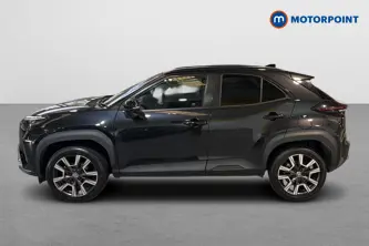 Toyota Yaris Cross Excel Automatic Petrol-Electric Hybrid Estate - Stock Number (1668714) - Drivers side