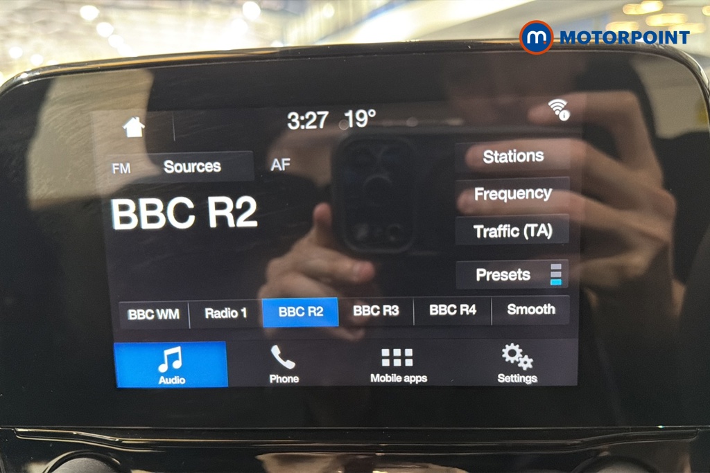 Ford Fiesta Zetec Manual Petrol Hatchback - Stock Number (1670682) - 8th supplementary image