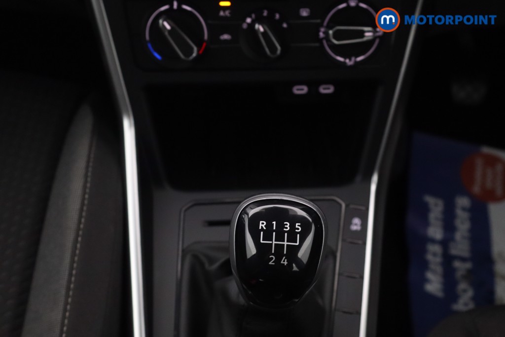 Volkswagen Polo Life Manual Petrol Hatchback - Stock Number (1672284) - 6th supplementary image