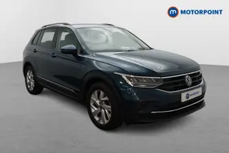 Volkswagen Tiguan Life Automatic Petrol SUV - Stock Number (1672605) - Drivers side front corner