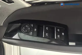 Mazda 3 Exclusive-Line Automatic Petrol Hatchback - Stock Number (1672735) - 19th supplementary image