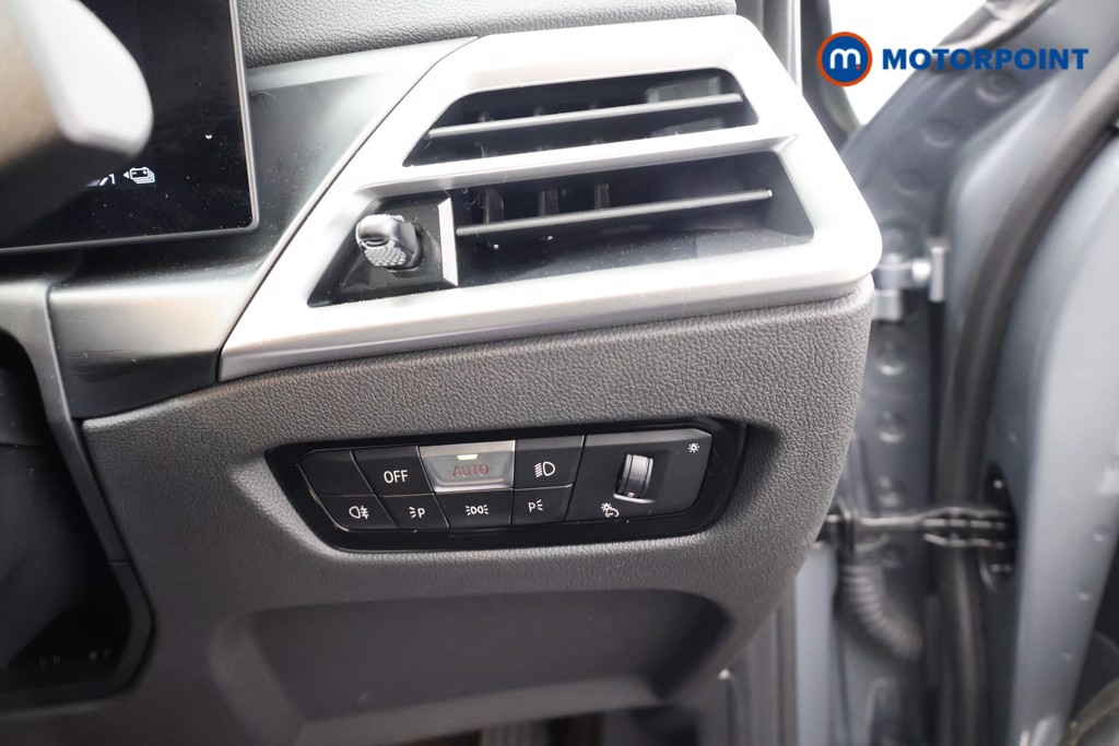 BMW 3 Series Sport Automatic Petrol Plug-In Hybrid Saloon - Stock Number (1675969) - 7th supplementary image