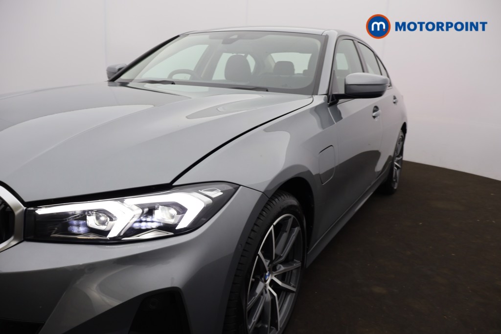 BMW 3 Series Sport Automatic Petrol Plug-In Hybrid Saloon - Stock Number (1675969) - 30th supplementary image