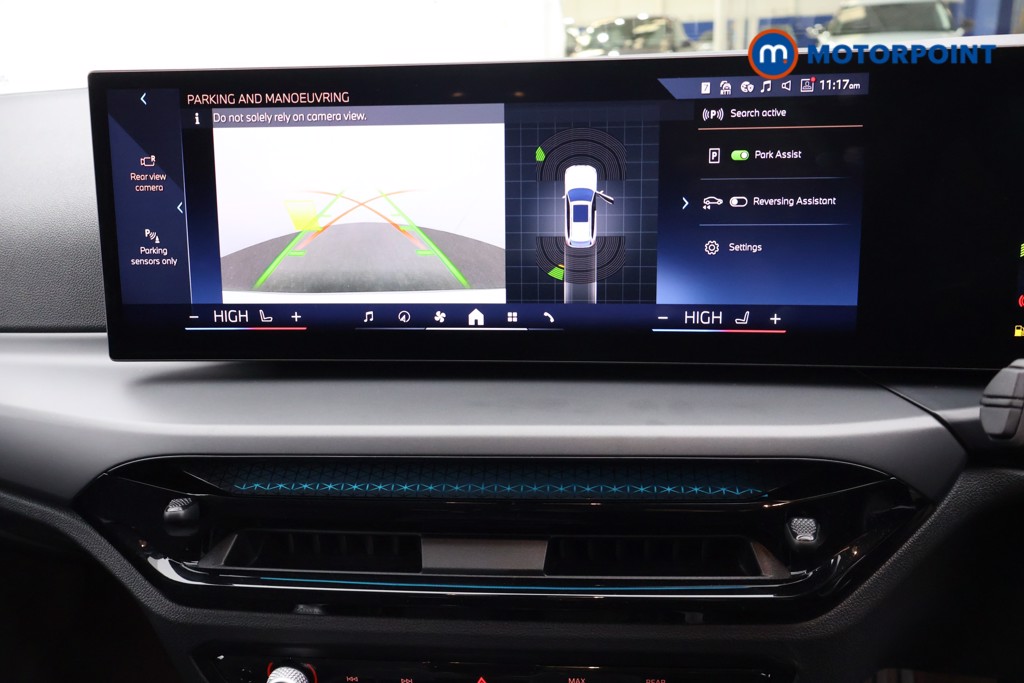 BMW 3 Series Sport Automatic Petrol Plug-In Hybrid Estate - Stock Number (1675970) - 9th supplementary image