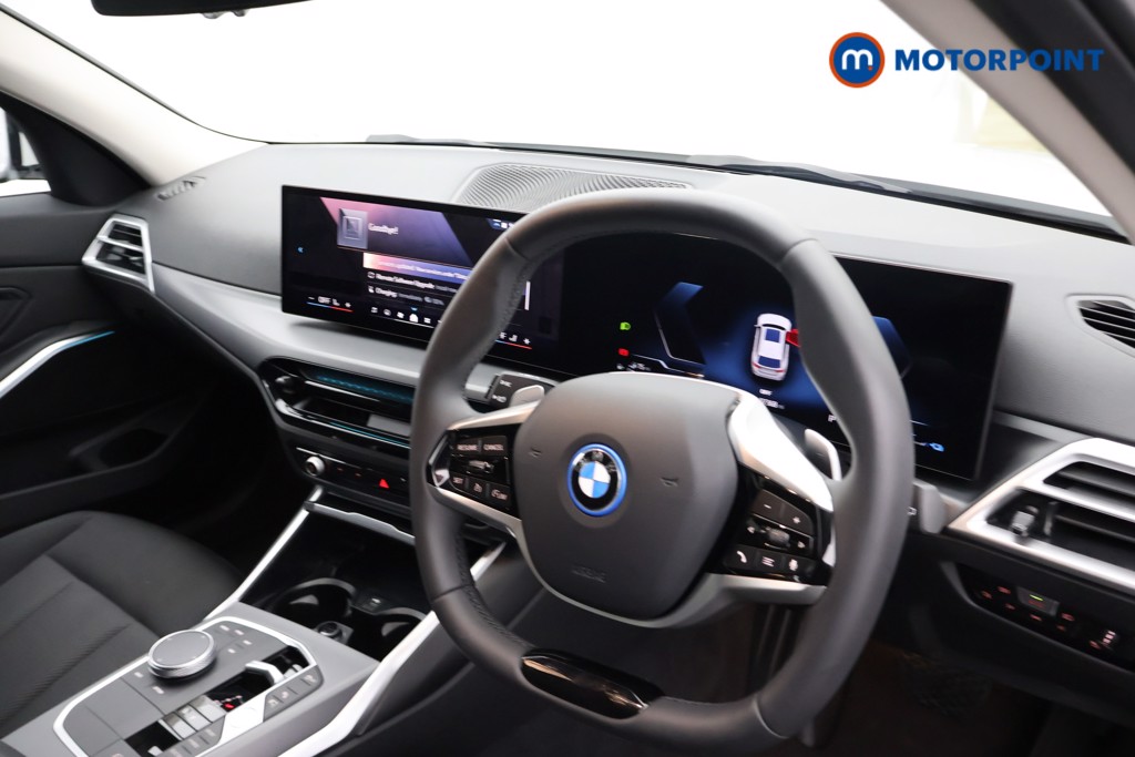 BMW 3 Series Sport Automatic Petrol Plug-In Hybrid Estate - Stock Number (1675970) - 16th supplementary image