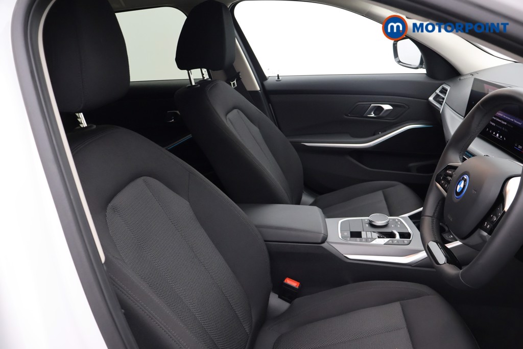 BMW 3 Series Sport Automatic Petrol Plug-In Hybrid Estate - Stock Number (1675970) - 18th supplementary image