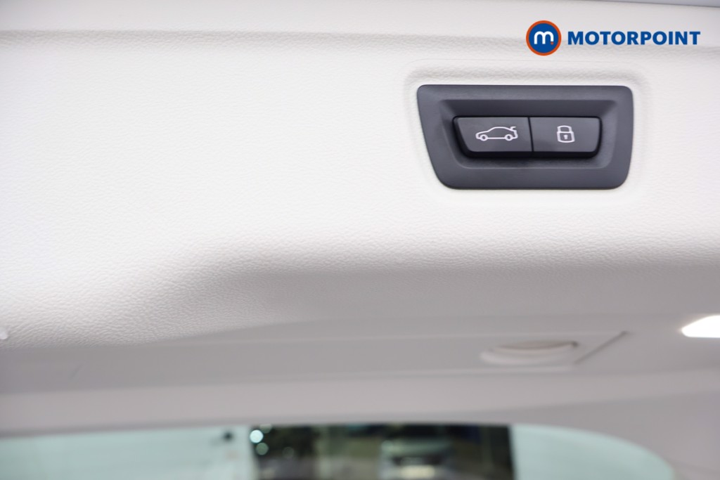 BMW 3 Series Sport Automatic Petrol Plug-In Hybrid Estate - Stock Number (1675970) - 27th supplementary image