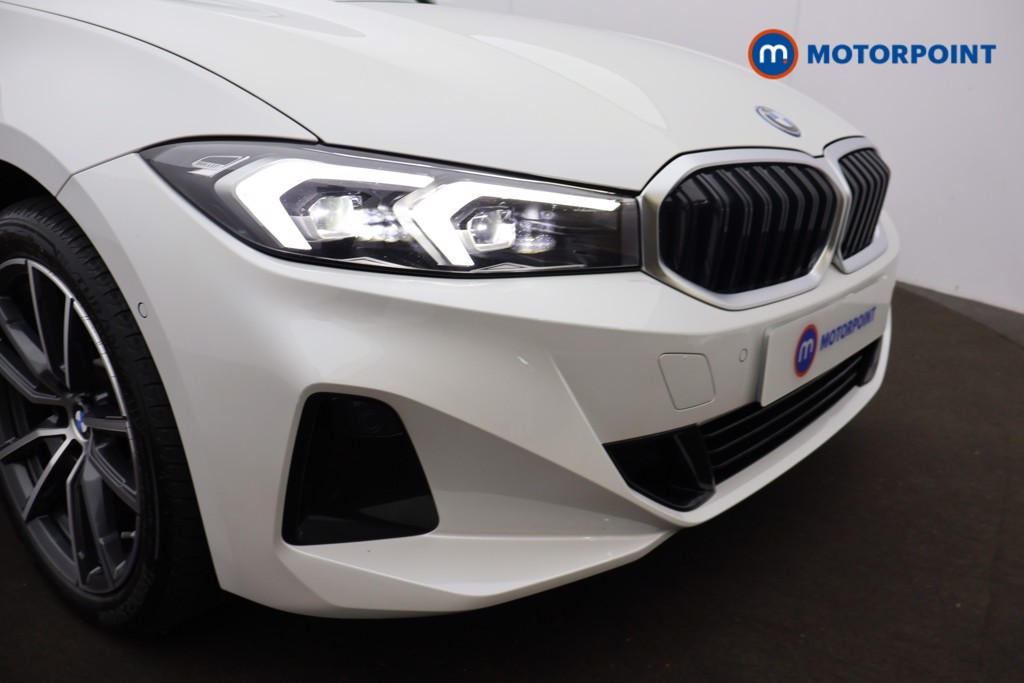 BMW 3 Series Sport Automatic Petrol Plug-In Hybrid Estate - Stock Number (1675970) - 33rd supplementary image
