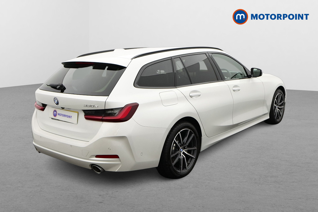 BMW 3 Series Sport Automatic Petrol Plug-In Hybrid Estate - Stock Number (1675970) - Drivers side rear corner