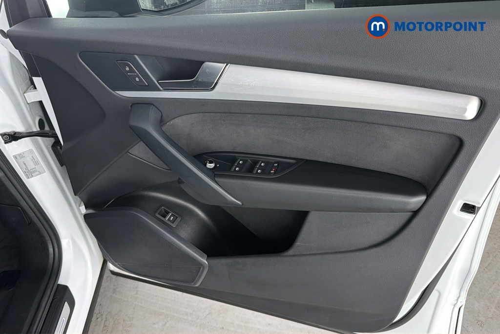 Audi Q5 S Line Automatic Petrol SUV - Stock Number (1677261) - 18th supplementary image
