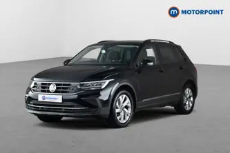 Volkswagen Tiguan Life Automatic Petrol SUV - Stock Number (1677345) - Passenger side front corner