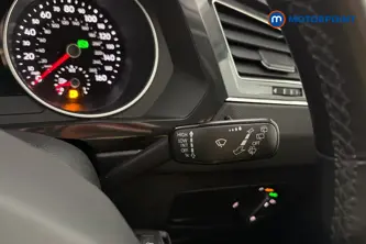 Volkswagen Tiguan Life Automatic Petrol SUV - Stock Number (1677345) - 6th supplementary image
