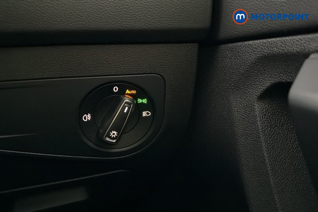 Volkswagen Tiguan Life Automatic Petrol SUV - Stock Number (1677345) - 11th supplementary image