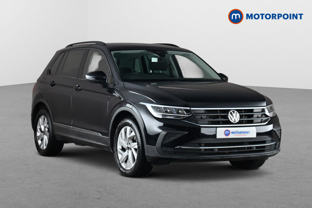 Volkswagen Tiguan Life Automatic Petrol SUV - Stock Number (1677345) - Drivers side front corner