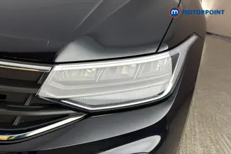 Volkswagen Tiguan Life Automatic Petrol SUV - Stock Number (1677345) - 42nd supplementary image