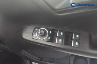 Ford Kuga St-Line Edition Automatic Petrol-Electric Hybrid SUV - Stock Number (1678602) - 19th supplementary image