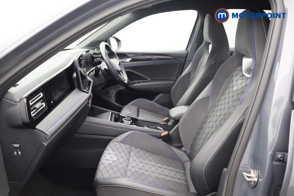 Volkswagen Tiguan R-Line Automatic Petrol SUV - Stock Number (1679016) - 26th supplementary image