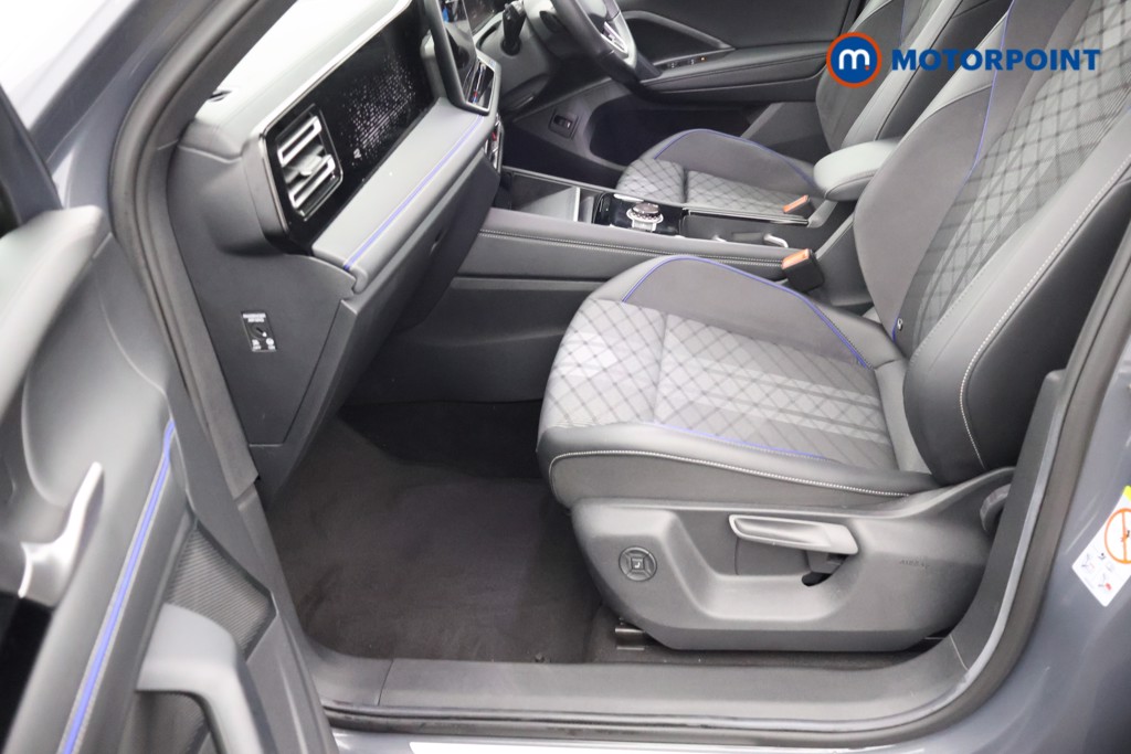Volkswagen Tiguan R-Line Automatic Petrol SUV - Stock Number (1679016) - 27th supplementary image