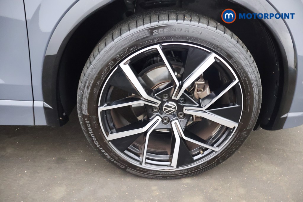 Volkswagen Tiguan R-Line Automatic Petrol SUV - Stock Number (1679016) - 33rd supplementary image