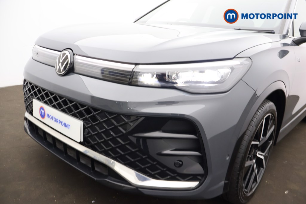 Volkswagen Tiguan R-Line Automatic Petrol SUV - Stock Number (1679016) - 36th supplementary image
