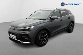 Volkswagen Tiguan R-Line Automatic Petrol SUV - Stock Number (1679016) - Passenger side front corner